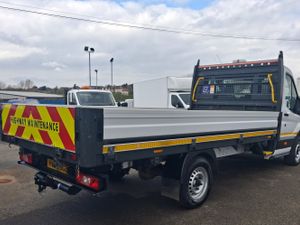 VB - 2022 Ford Transit Dropside - Image 4