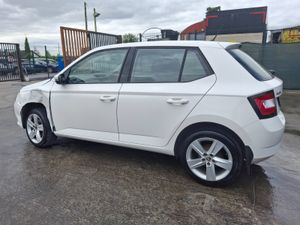 2017 Skoda Fabia  Active  1.0 Petrol - Image 4