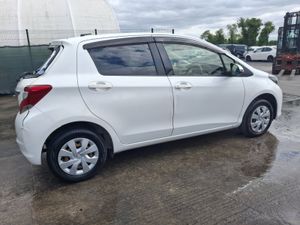 162 Toyota Vitz    Automatic Drive Home - Image 3