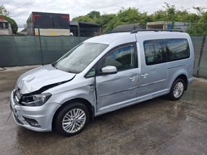2017 VW Caddy  Maxi Life  7 seater Automatic - Image 2