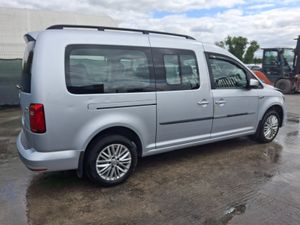 2017 VW Caddy  Maxi Life  7 seater Automatic - Image 3