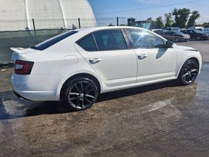 172 Skoda Octavia VRS 2.0 Tdi - Image 3