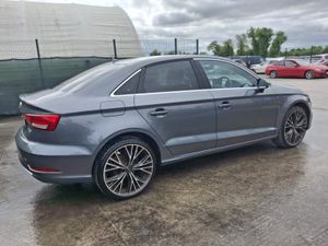 162 Audi A3 Sport TDi. Light Damage - Image 3