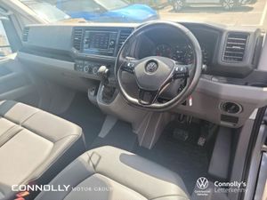 Volkswagen Crafter CRAFTER 35 MWB 140BHP  AUTO - Image 2