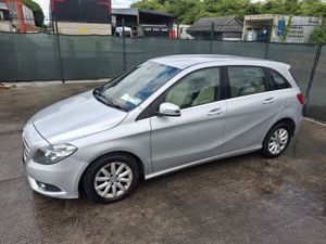 142 Mercedes B-Class AUTOMATIC - Image 2