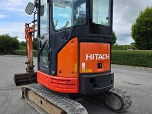 2017 Hitachi ZX26 Mini Digger - Image 4