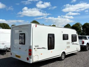 Elddis Avante 4 Berth Fixed Bed Rear Washroom - Image 3