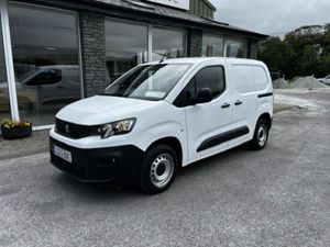 2022 Peugeot Partner ACTIVE PLUS 1.5 BLUE HDI - Image 2