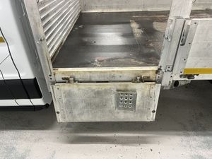 VB - 2022 Ford Transit Dropside Van - Image 4
