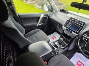 Toyota Land Cruiser 2021 LWB Inc vat - Image 3
