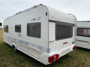 Hobby De Luxe Easy – Immaculate Family Caravan - Image 4