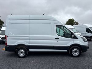 Ford Transit - Image 4