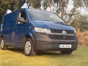Volkswagen Transporter 2021 - Image 2