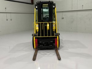 2009 HYSTER 2.5 TON FORK-LIFT - Image 2