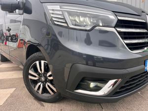 Renault Trafic LL30 Blue DCI 170 Auto EDC SPORT - Image 3