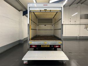 VB - 2024 Ford Transit Luton Box Van - Image 2