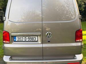Volkswagen Transporter 2.0TDI NO VAT202 - Image 4