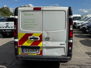 OPEL VIVARO 2017 "NEW CVRT 09/2027" - Image 2