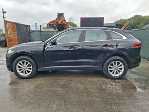 172 Jaguar F-Pace  Prestige  Automatic - Image 2