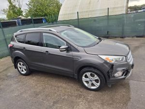 2017 Ford Kuga  Titanium Crew Cab - Image 3
