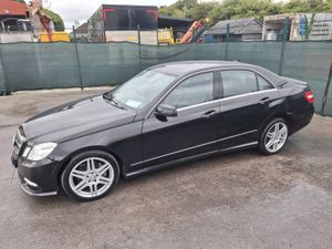 2013 Mercedes E220 CDi Sport Automatic - Image 2