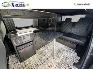 Volkswagen Transporter Campervan 2.0 Diesel, 4-ber - Image 4