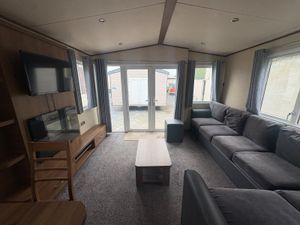 🏠 ABI ASHCROFT – 38 x 12 – 3 BEDROOM 🏠  Another - Image 4