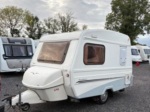 2010 Freedom Microlite 700kg 2 Berth Caravan - Image 2