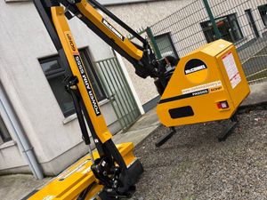 🌿 NEW McCONNEL PA5555-60 HEDGECUTTER 🌿 - Image 2