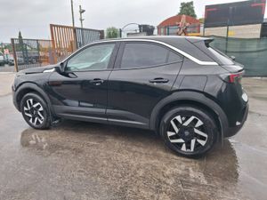 252 Opel Mokka  EV  54kwh  Automatic  E Elegance - Image 4