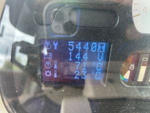 2014 Massey Ferguson 5611 - Image 3
