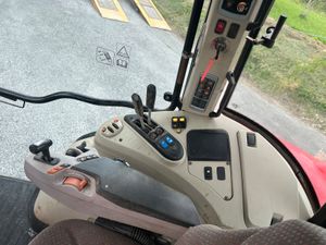 2014 Massey Ferguson 5611 - Image 2