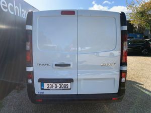 RENAULT TRAFIC 2.0 DCI 130 BHP BUSINESS LWB - Image 4