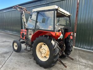1989 Zetor 6211 with Loader - Image 4