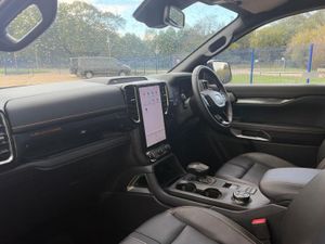Ford Ranger Wildtrak AUTO 2.0 EcoBlue 205ps 4x4 Do - Image 3