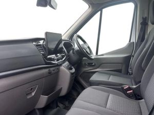 Ford Transit 350 L2  FWD 2.0 EcoBlue 130ps H2 Limi - Image 3