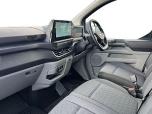 Ford Transit Custom 2.0 320 EcoBlue Limited Crew V - Image 3