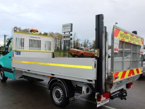 2022 Mercedes-Benz Sprinter 315 RWD Dropside - Image 4