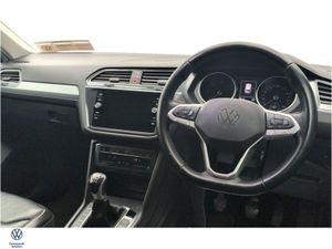Volkswagen Tiguan COMMERCIAL LIFE 2.0TDI 122HP *AD - Image 3