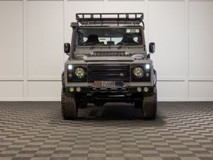 172 Land Rover Defender 130 Utility 5 Seat N1 - Image 2