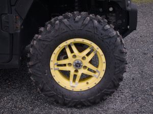 2021 John Deere 865M Gator - Image 3