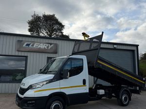 2023 Iveco Daily 35S14B 3.5 ton Tipper - Image 4