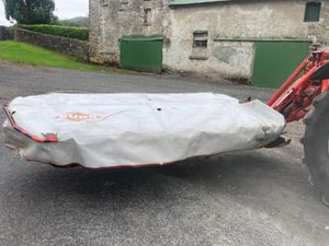 2016 Kuhn GMD 310 Disc Mower (26334) - Image 2