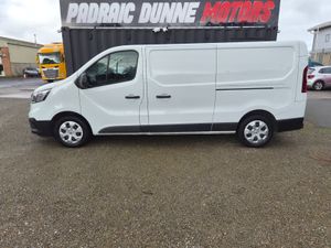 231 Renault Trafic 2.0 Immaculate Condition - Image 4