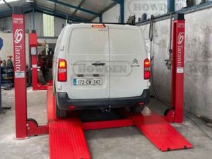 Taranto 4 post 5 Ton Automotive Car Lift - Image 4