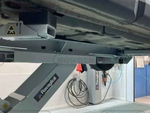 Ravaglioli Mid Rise 3 Ton In Floor Scissor Lift - Image 4