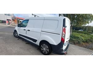 Ford Transit Connect LWB 3 SEATER - Image 2