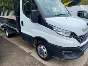 Iveco Daily 2021 tipper 3.5t - Image 3