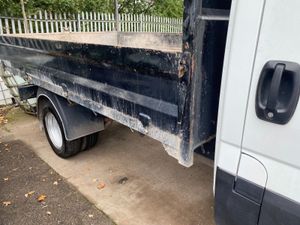 Iveco Daily 2021 tipper 3.5t - Image 4