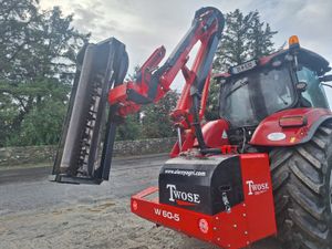 2024 Twose TW60-5 Hedge Cutter 26317 - Image 2